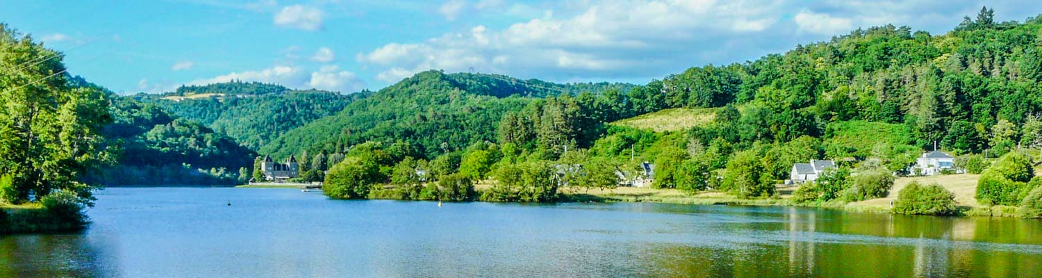 Camping côté lac de barrage correze